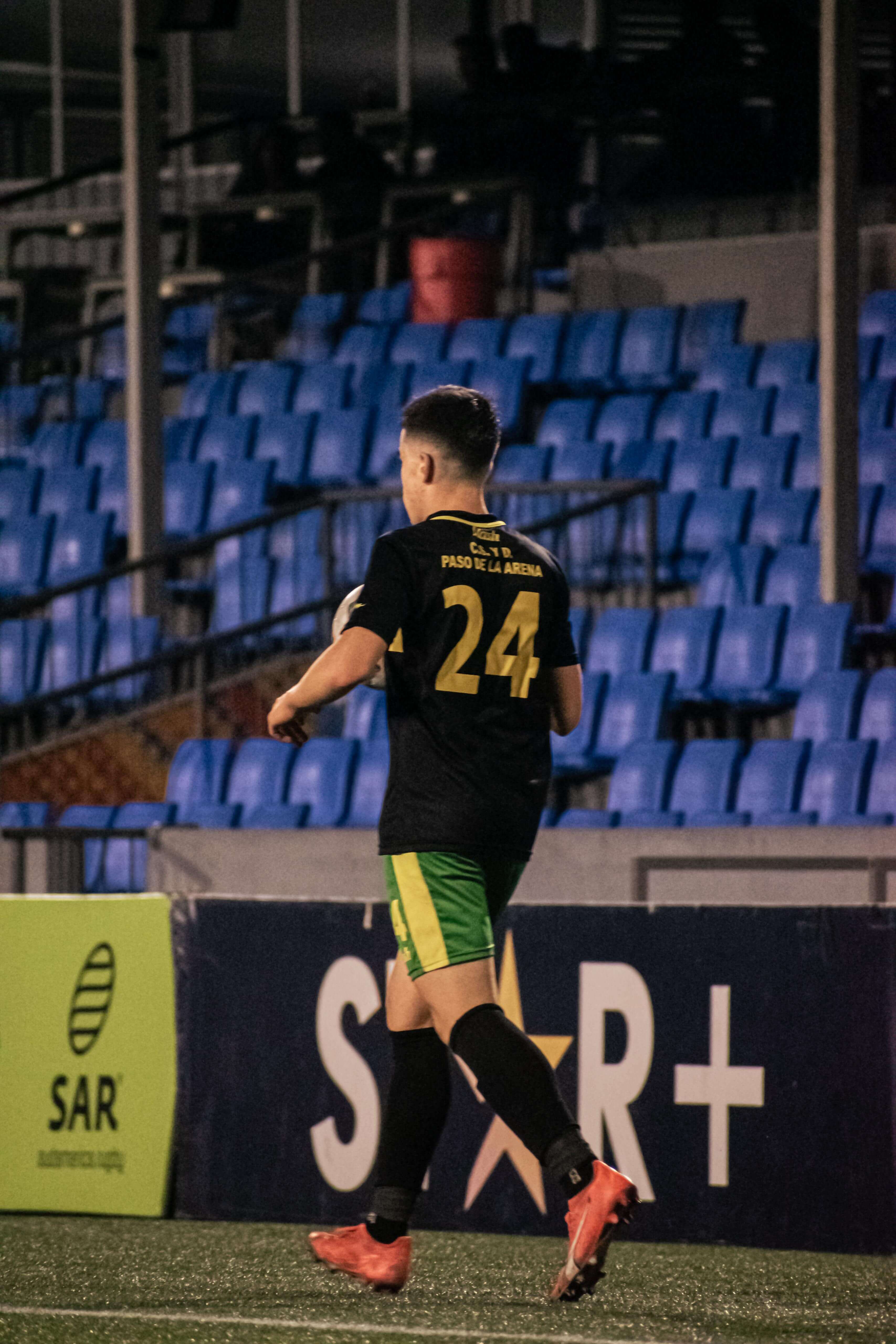 LUCAS VILLAR